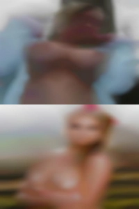 Bi play milfs (2 women).